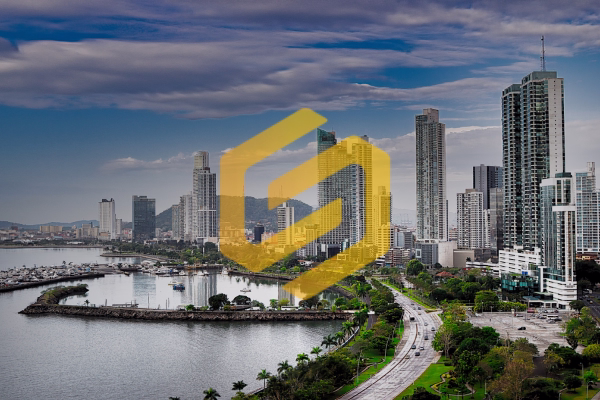 Panorama digital Panamá 2026 internet PIB per cápita WhatsApp Instagram
